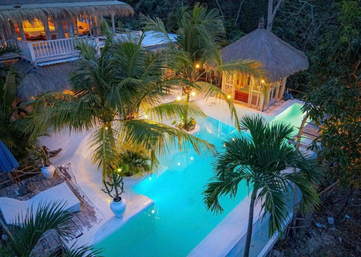 The Lagoon Villa *